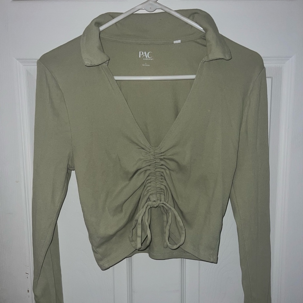 pacsun light green cropped long sleeve going out top